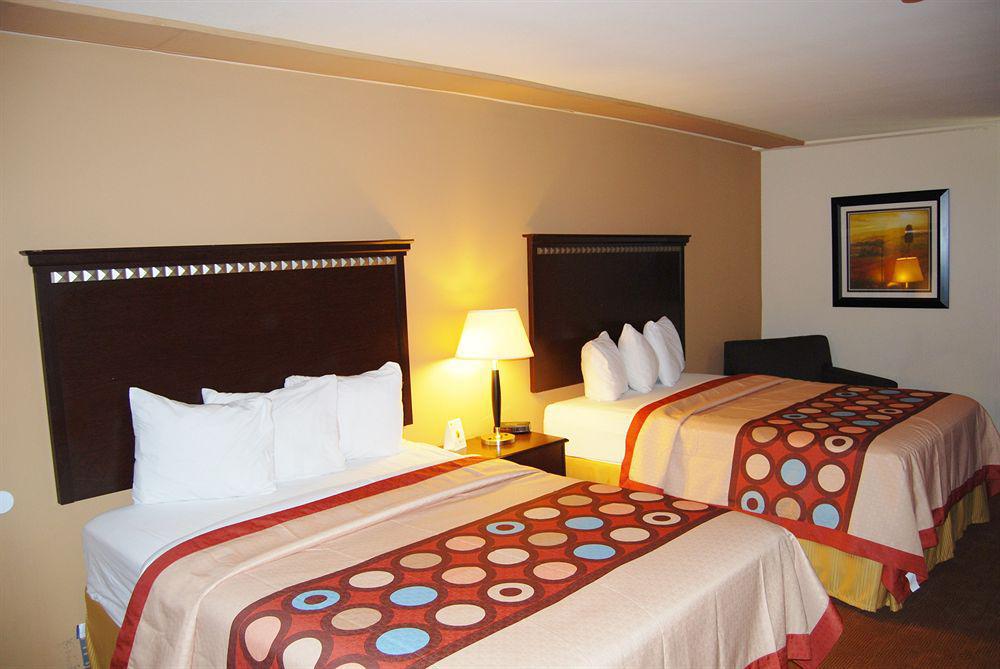 Super 8 By Wyndham Oklahoma City Ngoại thất bức ảnh